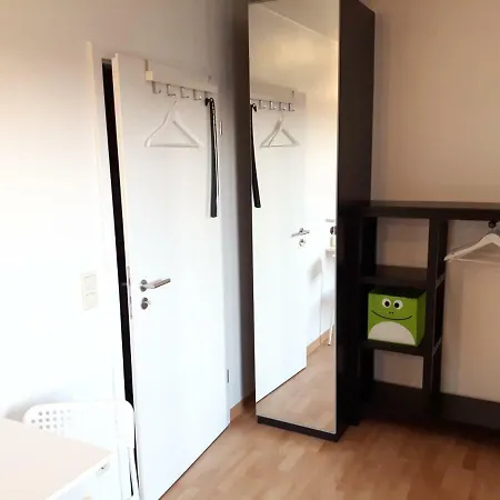 Green Apple City Apartment, 250 Meter Zur U-bahn
