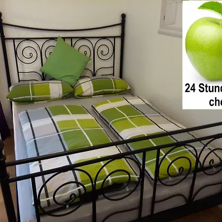 Green Apple City Apartment, 250 Meter Zur U-bahn Lejlighed *
